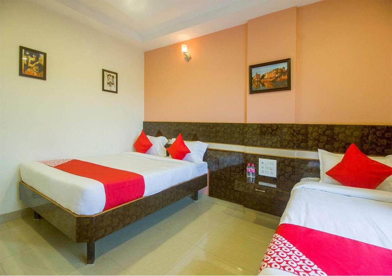 Hotel Wayfare Shirdi Dış mekan fotoğraf
