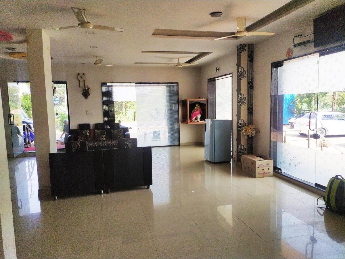 Hotel Wayfare Shirdi Dış mekan fotoğraf