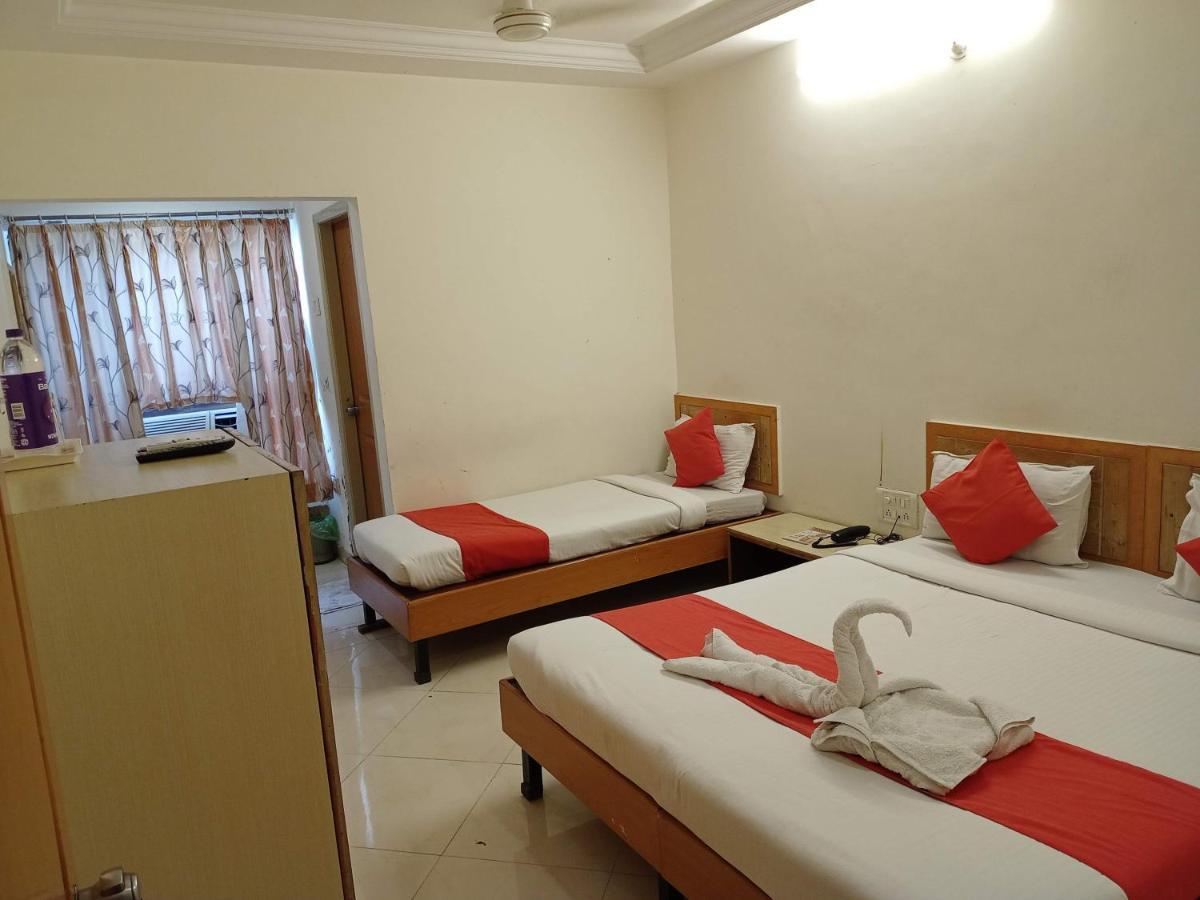 Hotel Wayfare Shirdi Dış mekan fotoğraf